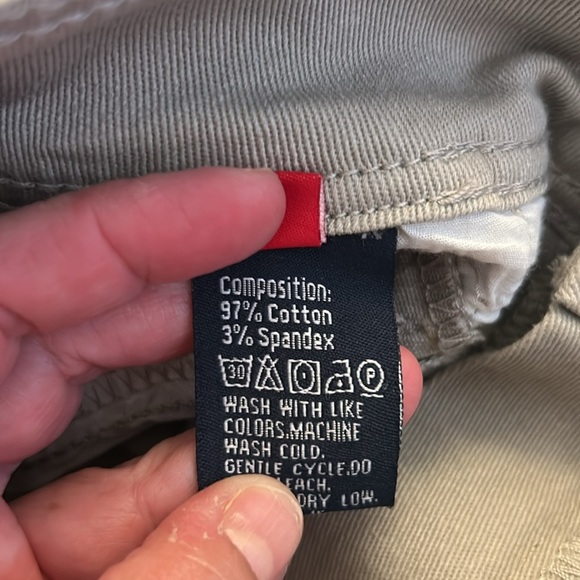 Tan Minimalist Safari Style Casual High Waist Summer Shorts with Belt Size 6 - Picture 5 of 5